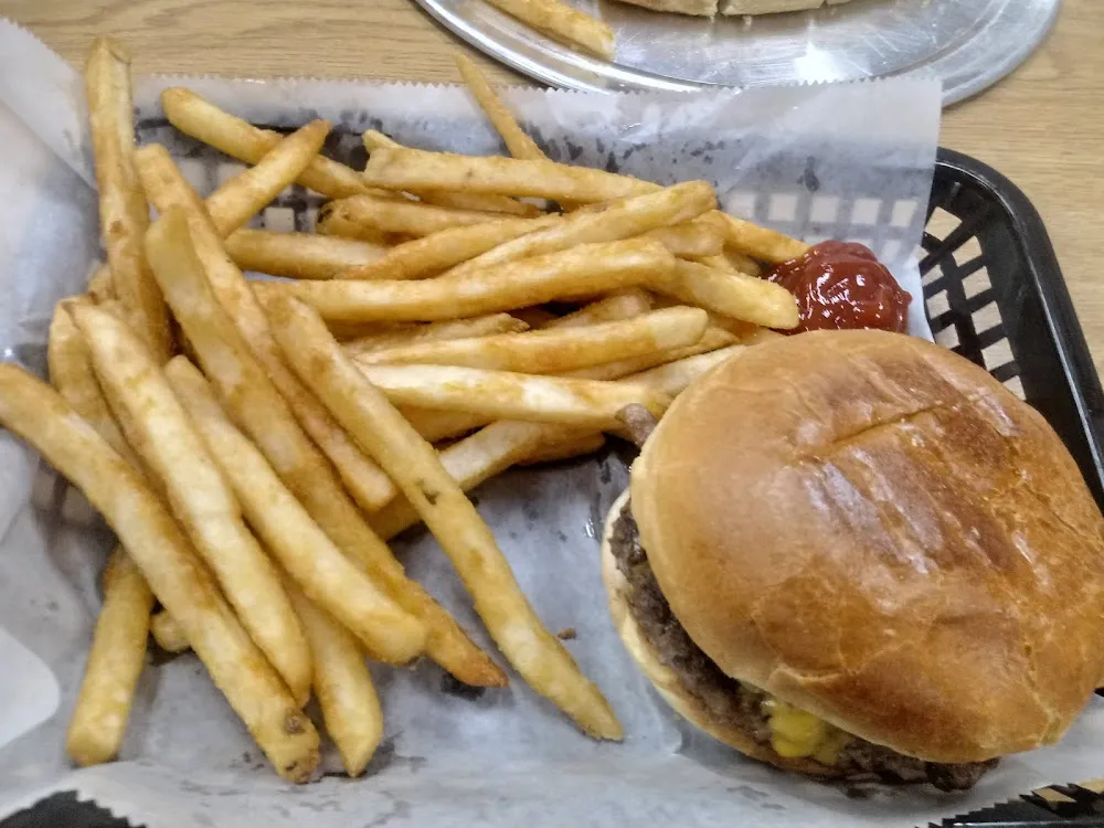 Cheeseburger and Fries